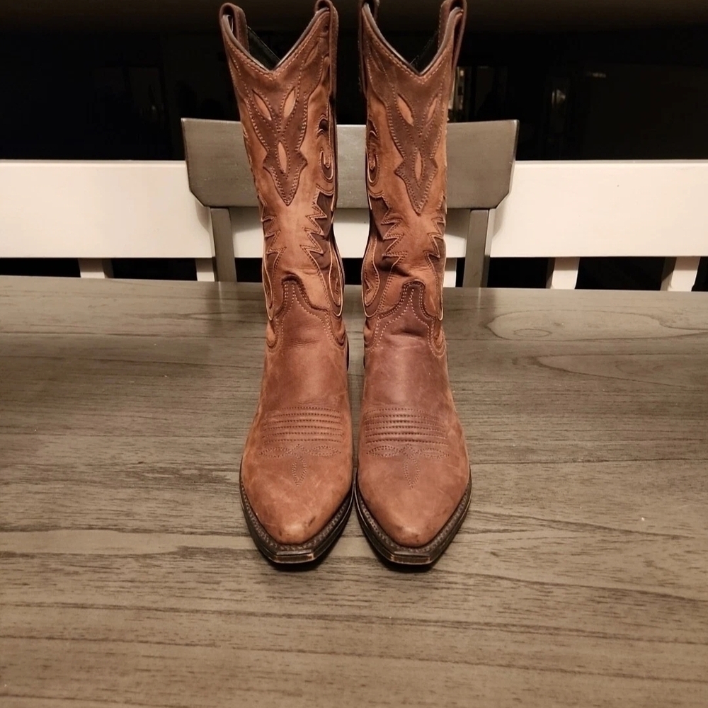 Abilene Boot Co. Tan Western Boots - Picture 2 of 5
